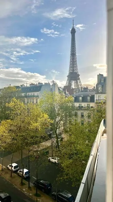Center Paris Eiffel Tower View Daire