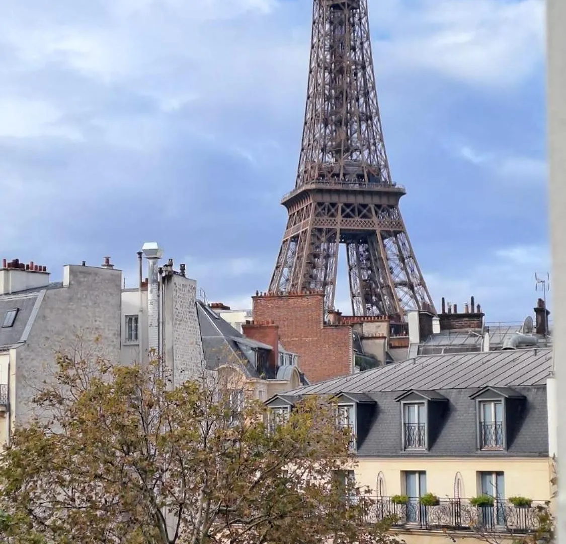 Center Paris Eiffel Tower View Daire